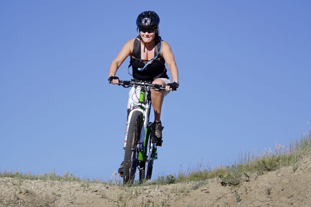 15 Mountain Biking Tips For Beginners To Boost Performance