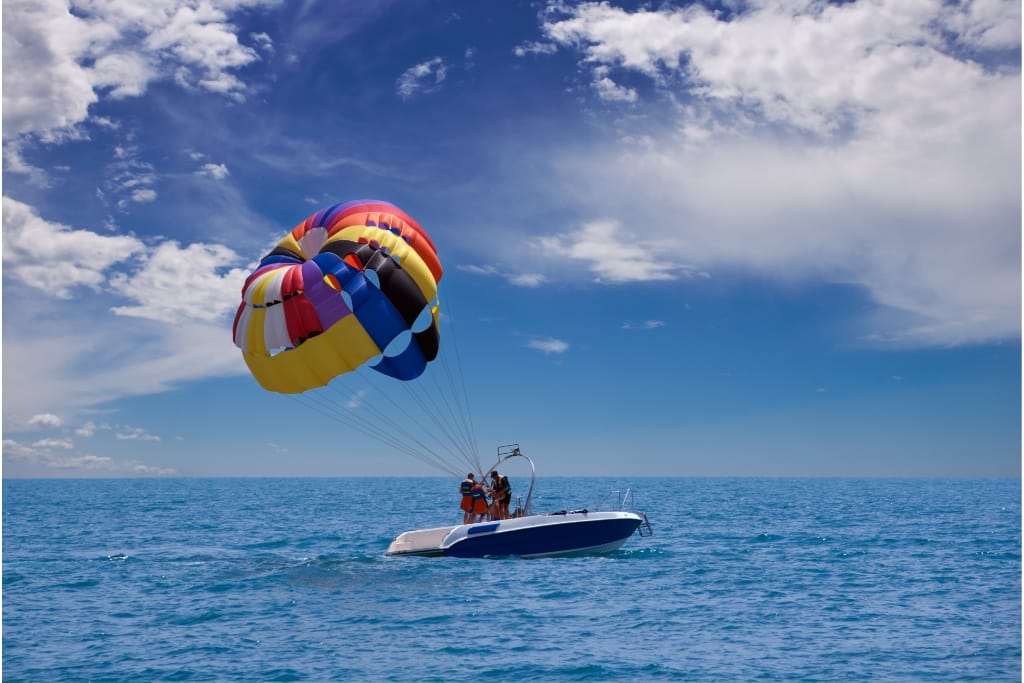 10 Tips For Parasailing That Will Elevate Your Adventure