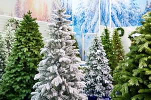 How To Choose An Artificial Christmas Tree