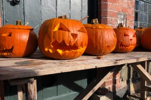 6 Creative Ways To Carve Your Halloween Pumpkin