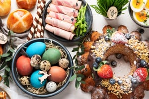 8 Tips For Hosting The Perfect Easter Dinner