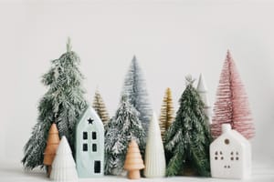 7 Ways To Decorate For Christmas Without A Tree