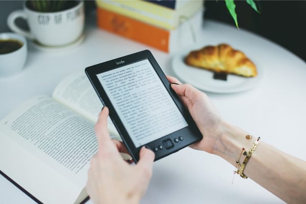 10 Reasons That Make Publishing Kindle Books The Perfect Side Hustle