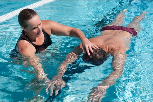 12 Proven Swimming Tips For Beginners To Master Basics